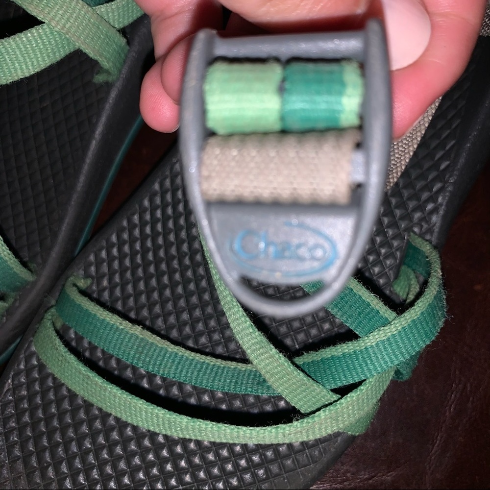 Green. Chaco. Sandals Kids Shoes Adjustable Size 3 - Picture 5 of 5